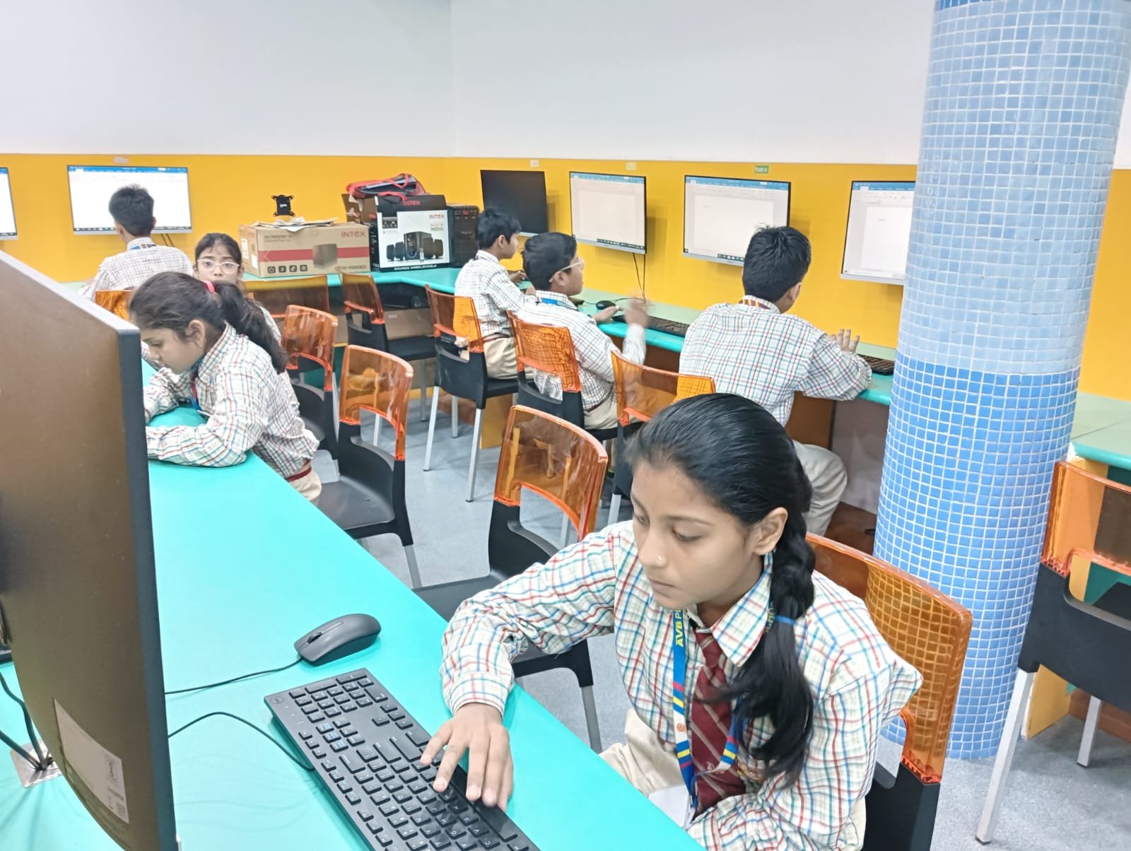 JUNIOR COMPUTER LAB – AVB PUBLIC SCHOOL